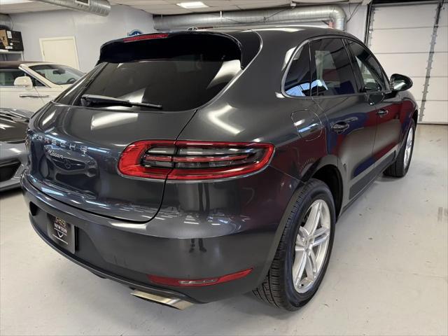 2017 Porsche Macan AWD