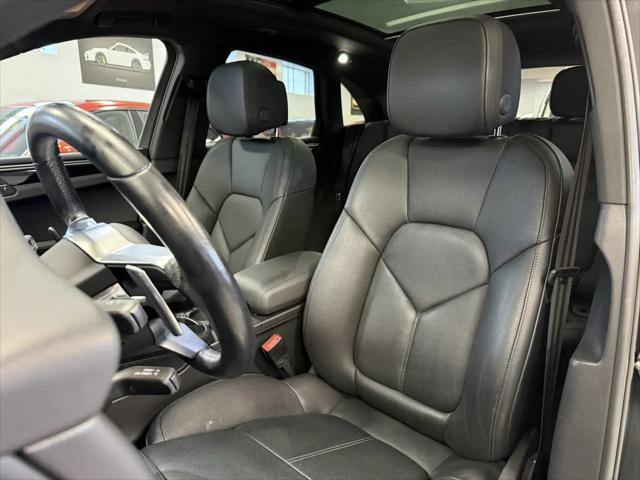 2017 Porsche Macan AWD