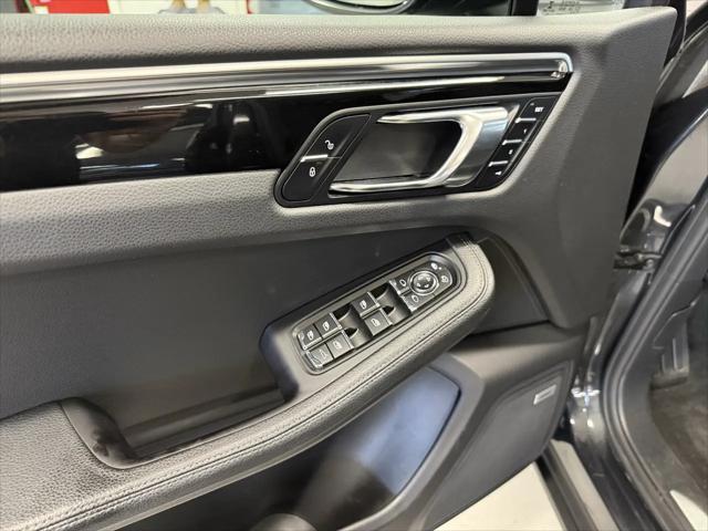 2017 Porsche Macan AWD