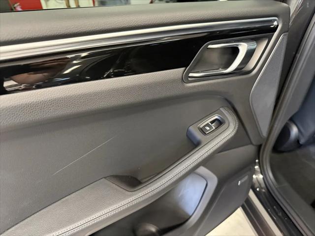 2017 Porsche Macan AWD