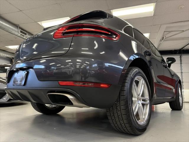 2017 Porsche Macan AWD
