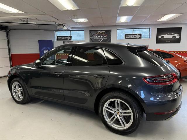 2017 Porsche Macan AWD