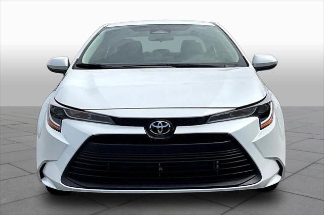 Certified Used 2026 Wind Chill Pearl Toyota LE image 67