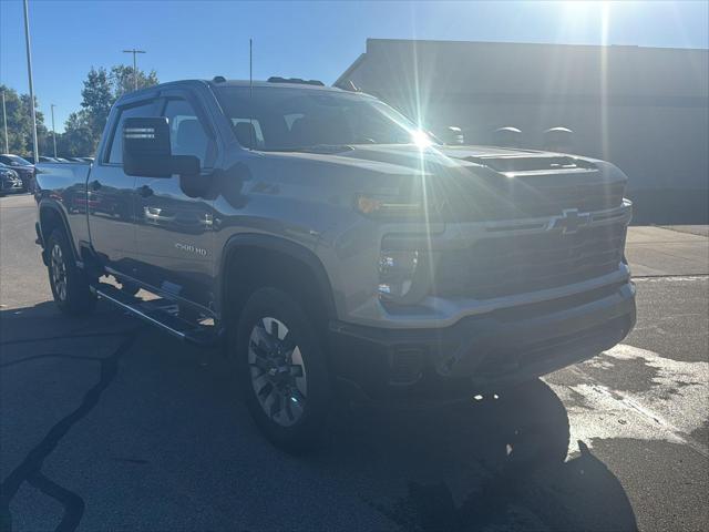 Used 2024 Chevrolet Silverado 2500HD 4WD Crew Cab Standard Bed Custom For Sale in Jackson, MI