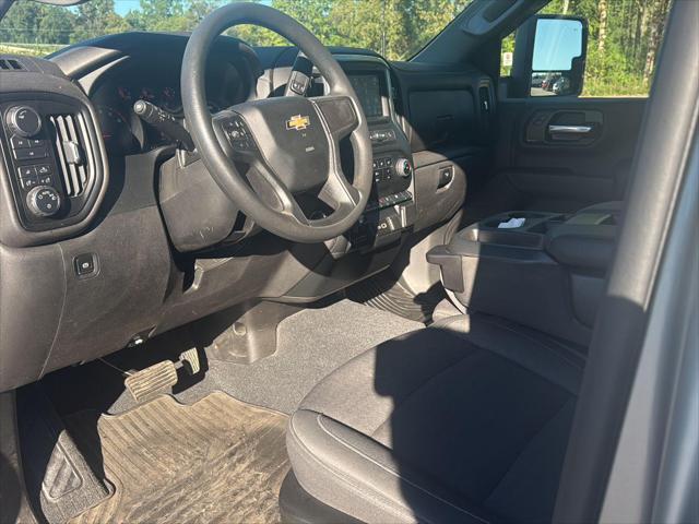 Used 2024 Chevrolet Silverado 2500HD 4WD Crew Cab Standard Bed Custom For Sale in Jackson, MI