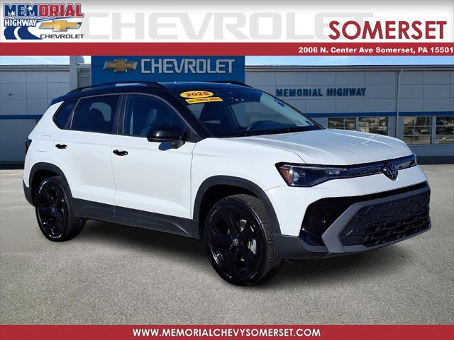 2025 Volkswagen Taos 1.5T SE Black for sale in Somerset, PA