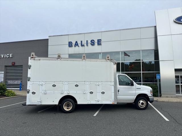 2016 Ford E-450 Cutaway Base for sale in Wilbraham, MA