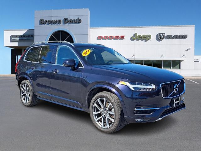 2019 Volvo XC90 T6 Momentum 2019 Volvo XC90 T6 Momentum