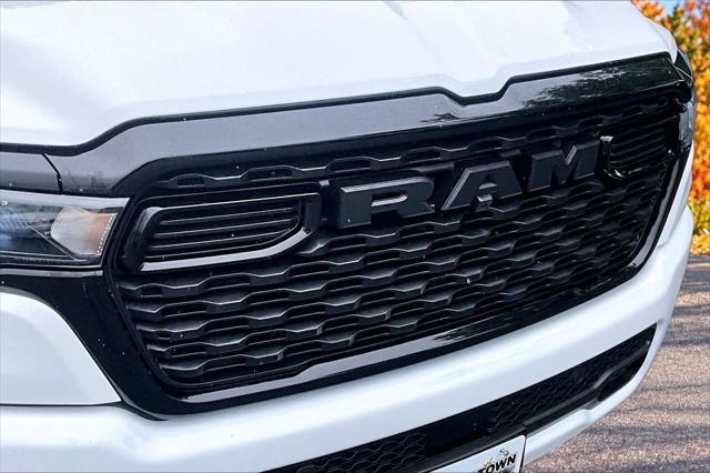 2026 Ram 1500 Big Horn Crew Cab 4x4 57 Box
