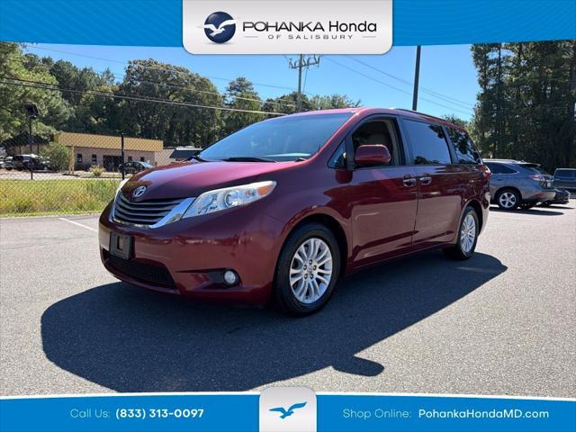 2017 Toyota Sienna XLE 8 Passenger 2017 Toyota Sienna XLE 8 Passenger