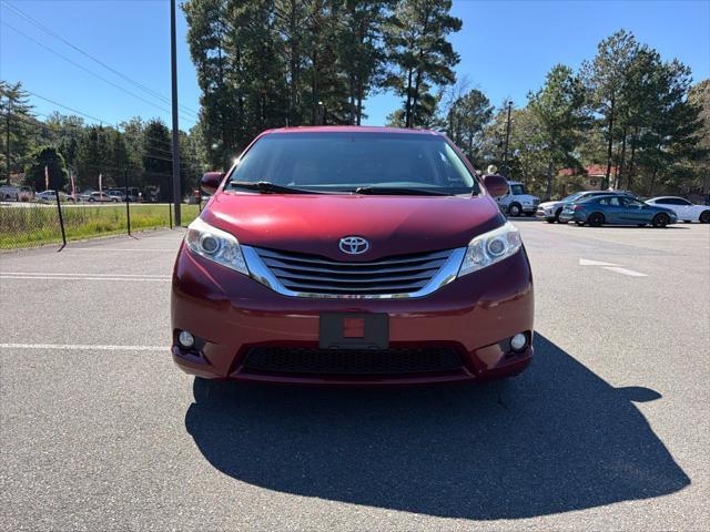 2017 Toyota Sienna XLE 8 Passenger 2017 Toyota Sienna XLE 8 Passenger