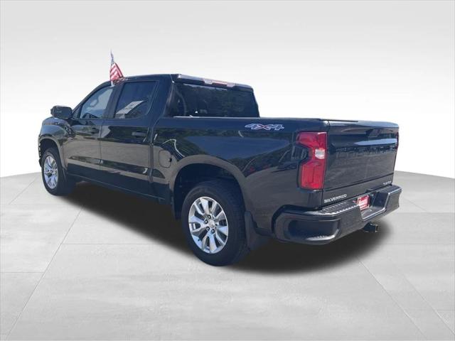 2020 Chevrolet Silverado 1500 4WD Crew Cab Short Bed Custom