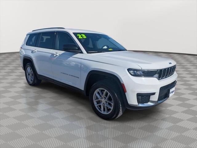 2023 Jeep Grand Cherokee L Laredo 4x4 2023 Jeep Grand Cherokee L Laredo 4x4