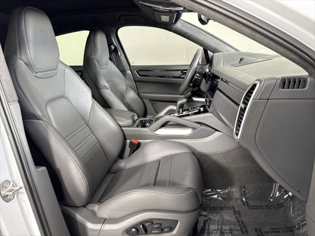 2023 Porsche Cayenne Turbo