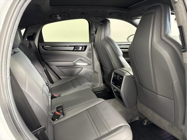 2023 Porsche Cayenne Turbo