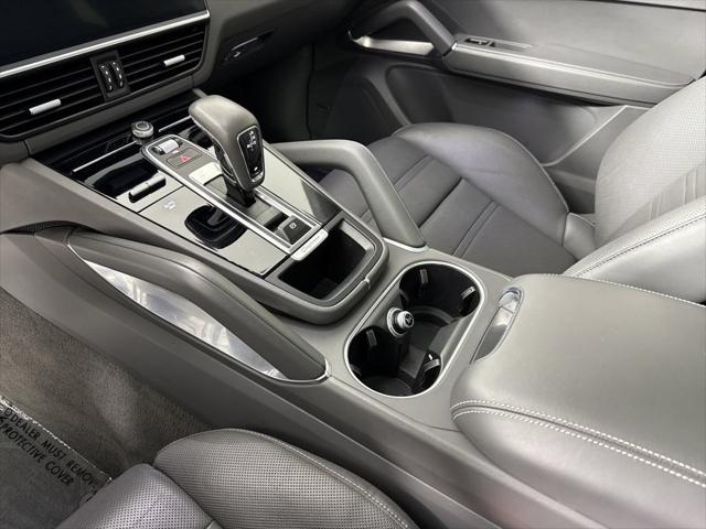 2023 Porsche Cayenne Turbo