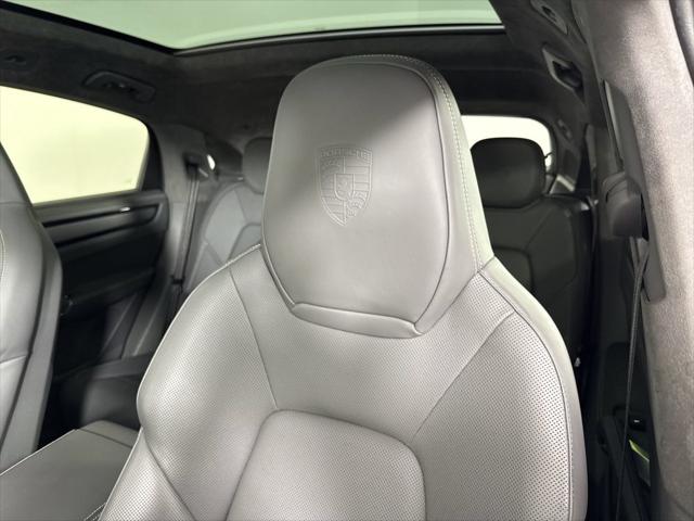 2023 Porsche Cayenne Turbo