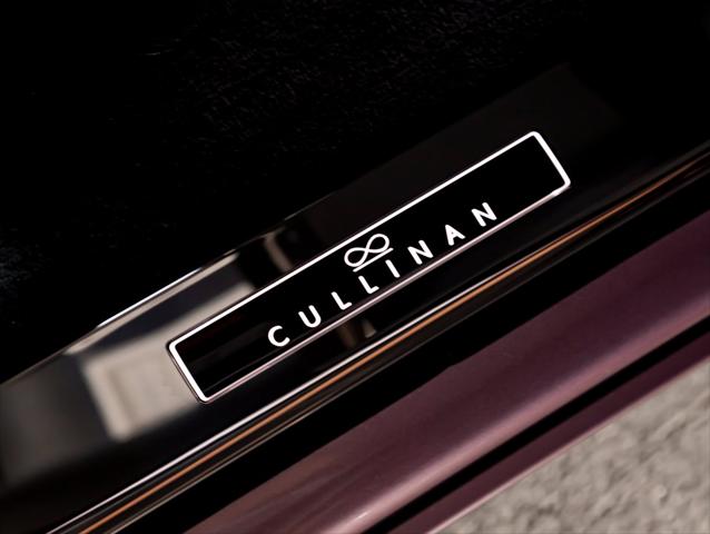 2027 Rolls-Royce Cullinan Black Badge