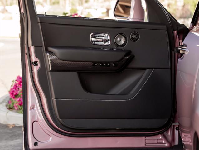 2027 Rolls-Royce Cullinan Black Badge