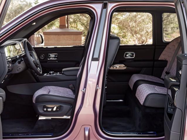 2027 Rolls-Royce Cullinan Black Badge
