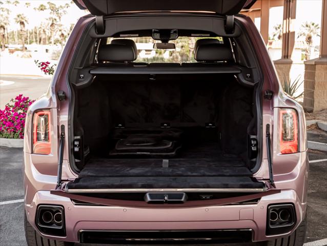 2027 Rolls-Royce Cullinan Black Badge