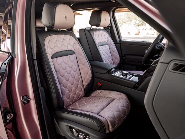 2027 Rolls-Royce Cullinan Black Badge