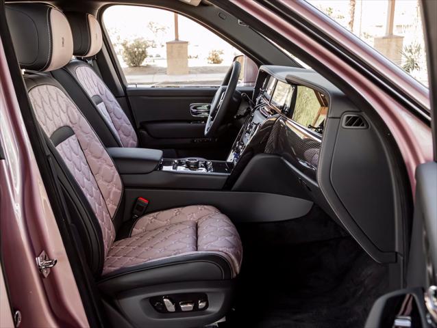 2027 Rolls-Royce Cullinan Black Badge