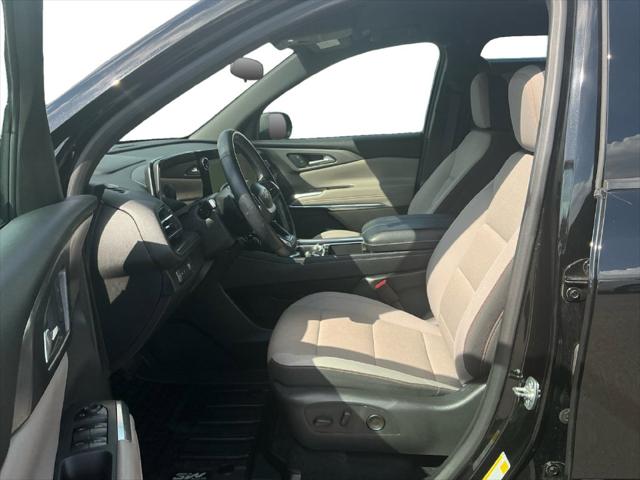 Used 2025 Chevrolet Traverse FWD LT For Sale in Muscle Shoals, AL