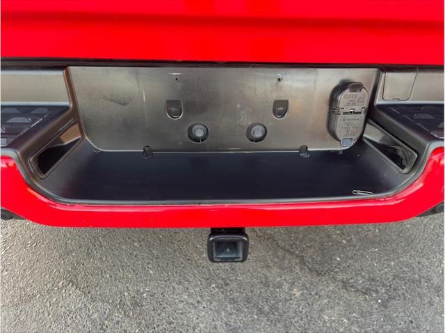 2019 Ram 1500 Big Horn/Lone Star Crew Cab 4x4 57 Box