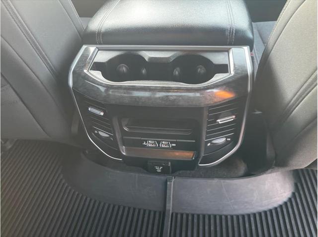 2019 Ram 1500 Big Horn/Lone Star Crew Cab 4x4 57 Box