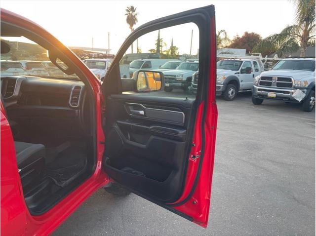 2019 Ram 1500 Big Horn/Lone Star Crew Cab 4x4 57 Box