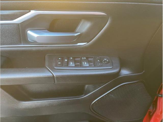 2019 Ram 1500 Big Horn/Lone Star Crew Cab 4x4 57 Box