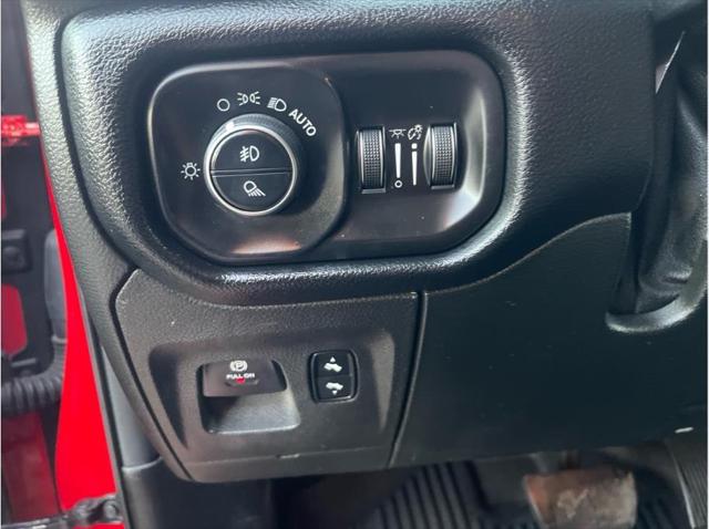 2019 Ram 1500 Big Horn/Lone Star Crew Cab 4x4 57 Box