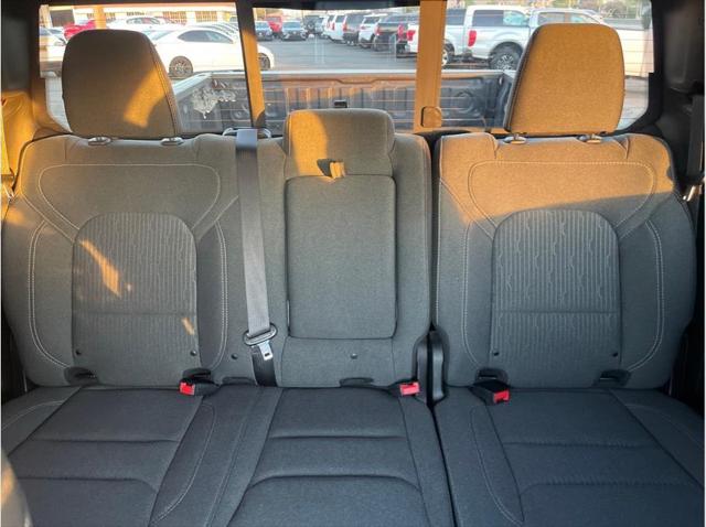 2019 Ram 1500 Big Horn/Lone Star Crew Cab 4x4 57 Box
