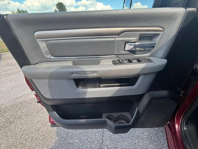 2017 Ram 1500 Big Horn Crew Cab 4x4 64 Box