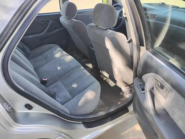 2001 Toyota Camry LE V6
