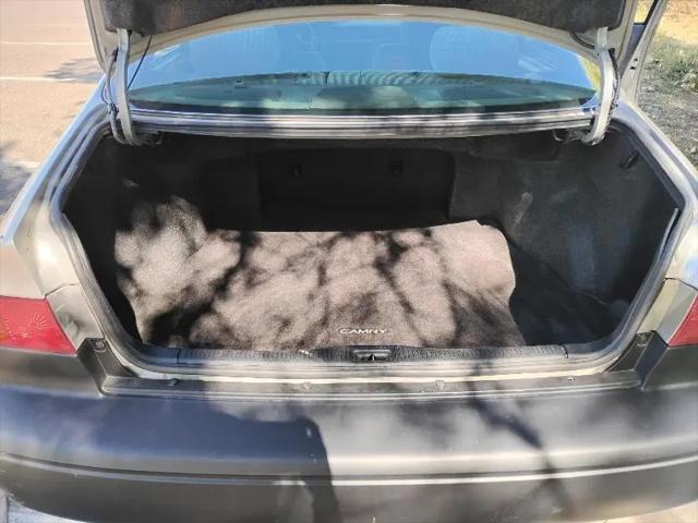 2001 Toyota Camry LE V6