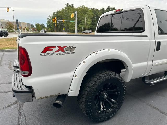 2006 Ford F-250 Lariat Crew Cab Short Bed 4WD