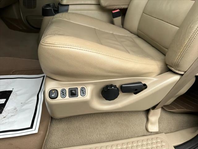 2006 Ford F-250 Lariat Crew Cab Short Bed 4WD