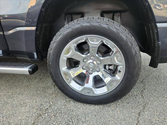 2019 Ram 1500 Big Horn/Lone Star Crew Cab 4x4 57 Box
