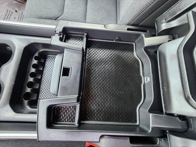 2019 Ram 1500 Big Horn/Lone Star Crew Cab 4x4 57 Box