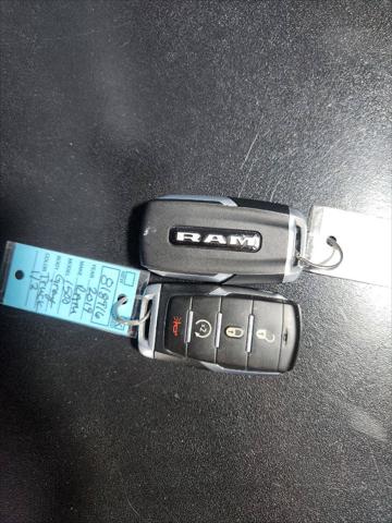 2019 Ram 1500 Big Horn/Lone Star Crew Cab 4x4 57 Box