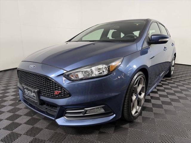 2018 Ford Focus ST 4dr Hatchback for sale in Lynnwood, WA