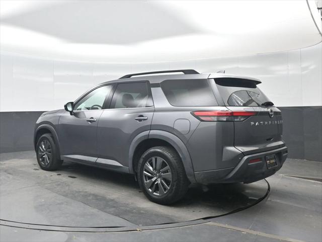 2023 Nissan Pathfinder SV FWD