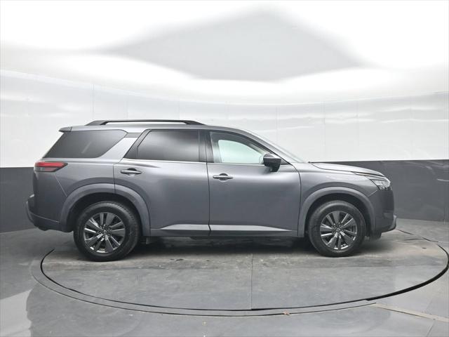 2023 Nissan Pathfinder SV FWD
