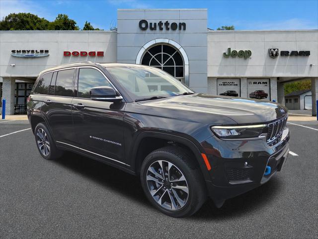 2023 Jeep Grand Cherokee Overland for sale in Hamburg, PA