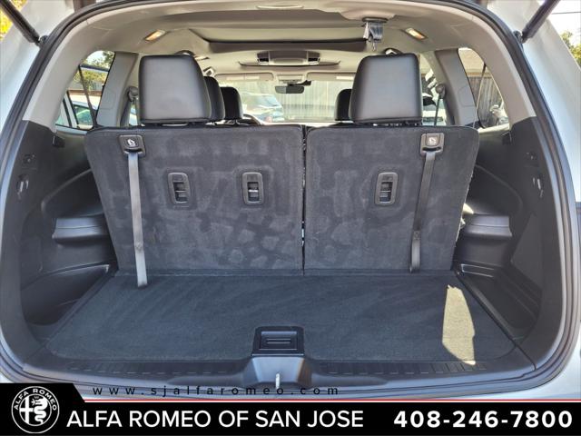 2021 Honda Pilot AWD Elite