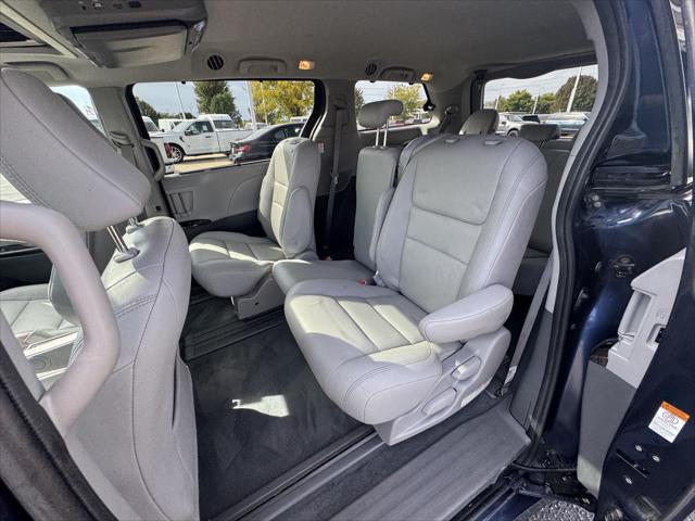 2020 Toyota Sienna XLE