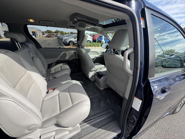 2020 Toyota Sienna XLE