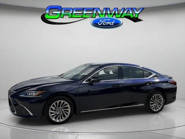 2019 Lexus ES 300h Luxury for sale in Orlando, FL